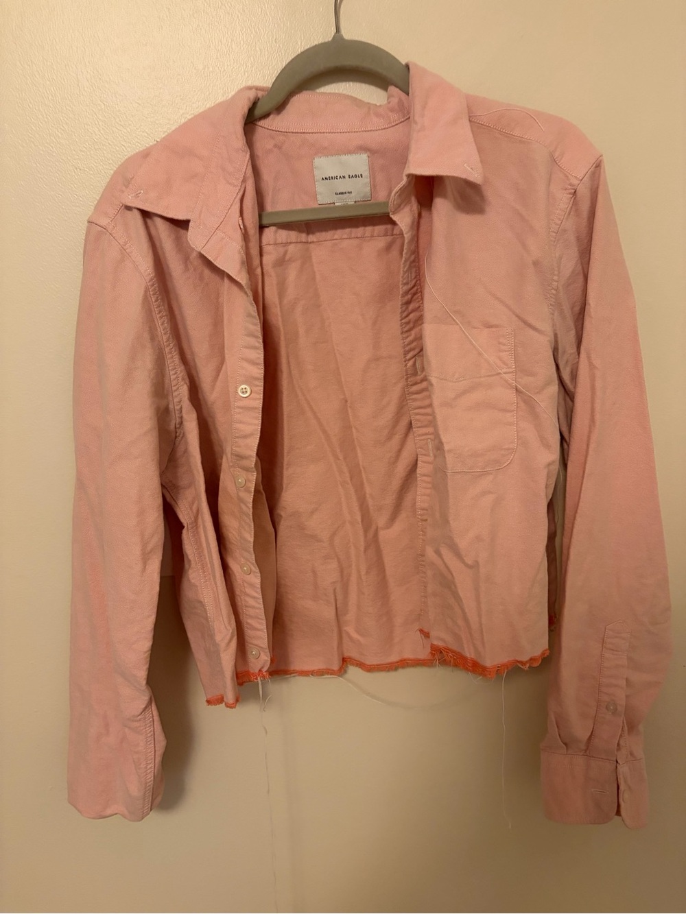 American Eagle Pink Cropped Button-Up